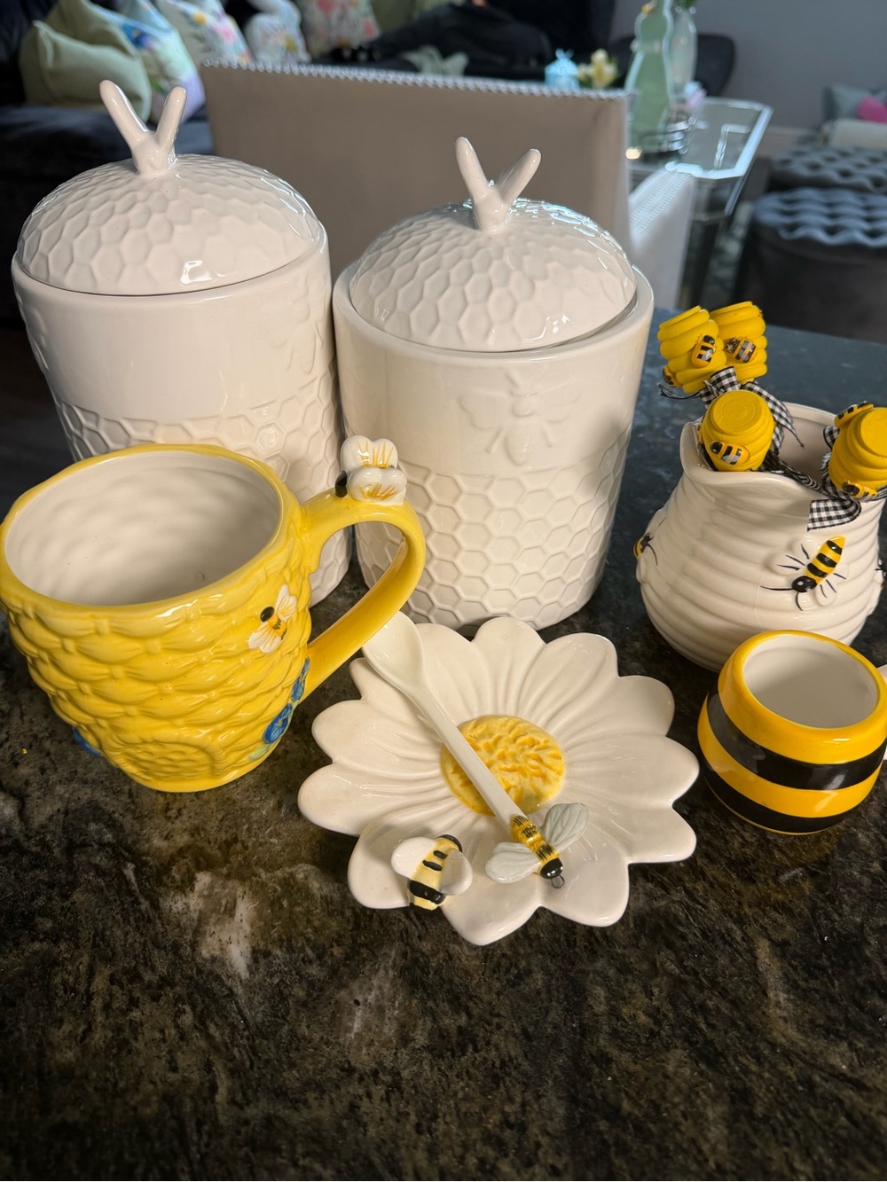 Bumble tree/Honey bee kitchen decor set